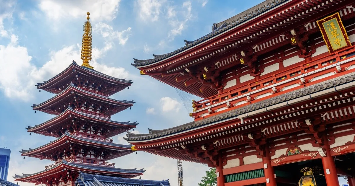 O que fazer em Tóquio: o templo Senso-ji, em Asakusa, com o pagode de cinco andares